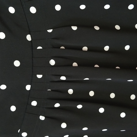 Worthington petite black polka dot skirt, size 4P - Picture 6 of 12